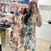 Kék–barna virágmintás wrap ruha